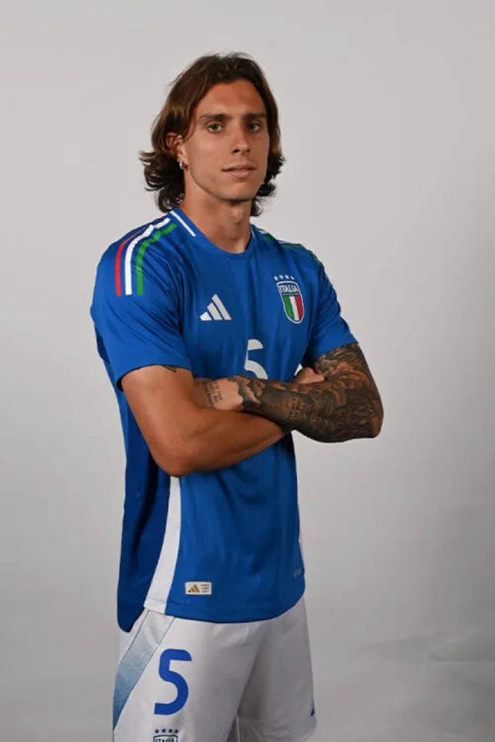 【正規品】イタリア代表 カラフィオーリ アウェイユニフォームＬサイズ新品未使用