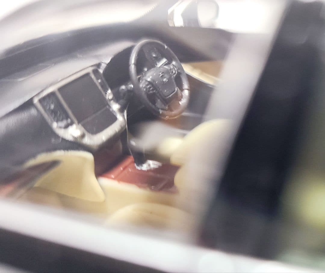 トヨタ 210系クラウンロイサルサルーンG カラーサンプル