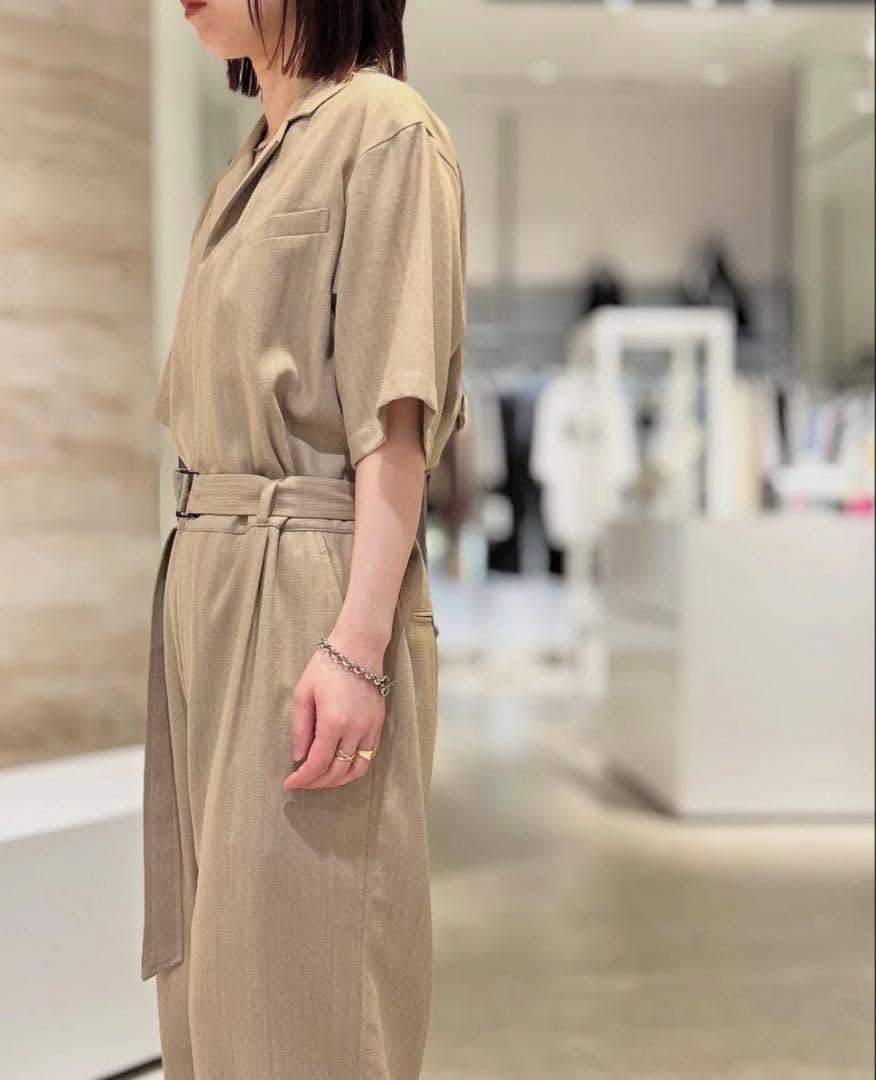 ニノさんとあそぼ　戸田恵梨香さん着用　新品GALERIE VIE ジャンプスーツ