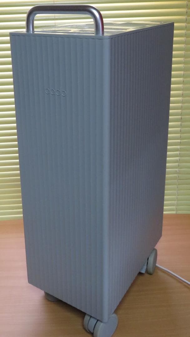 CADO　カドー　除湿器　DH-C7100　2019年製　本体のみ