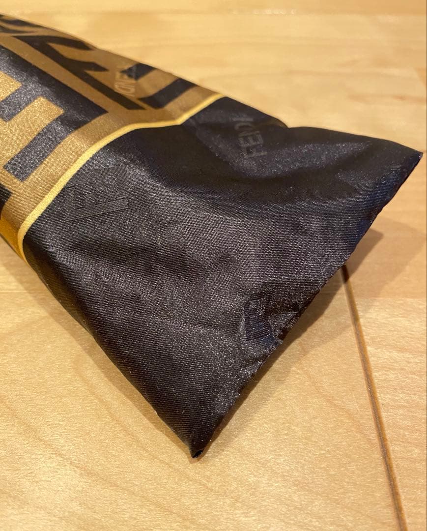 FENDI 折りたたみ傘 黒/金