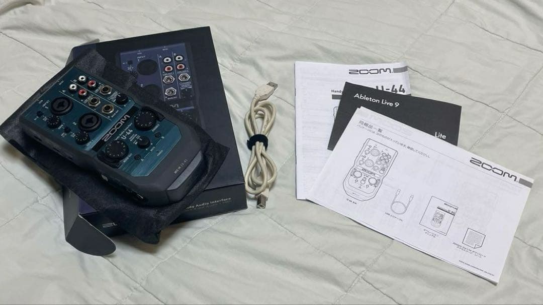 U-44 オーディオインターフェイス 本体　元箱、取説付き