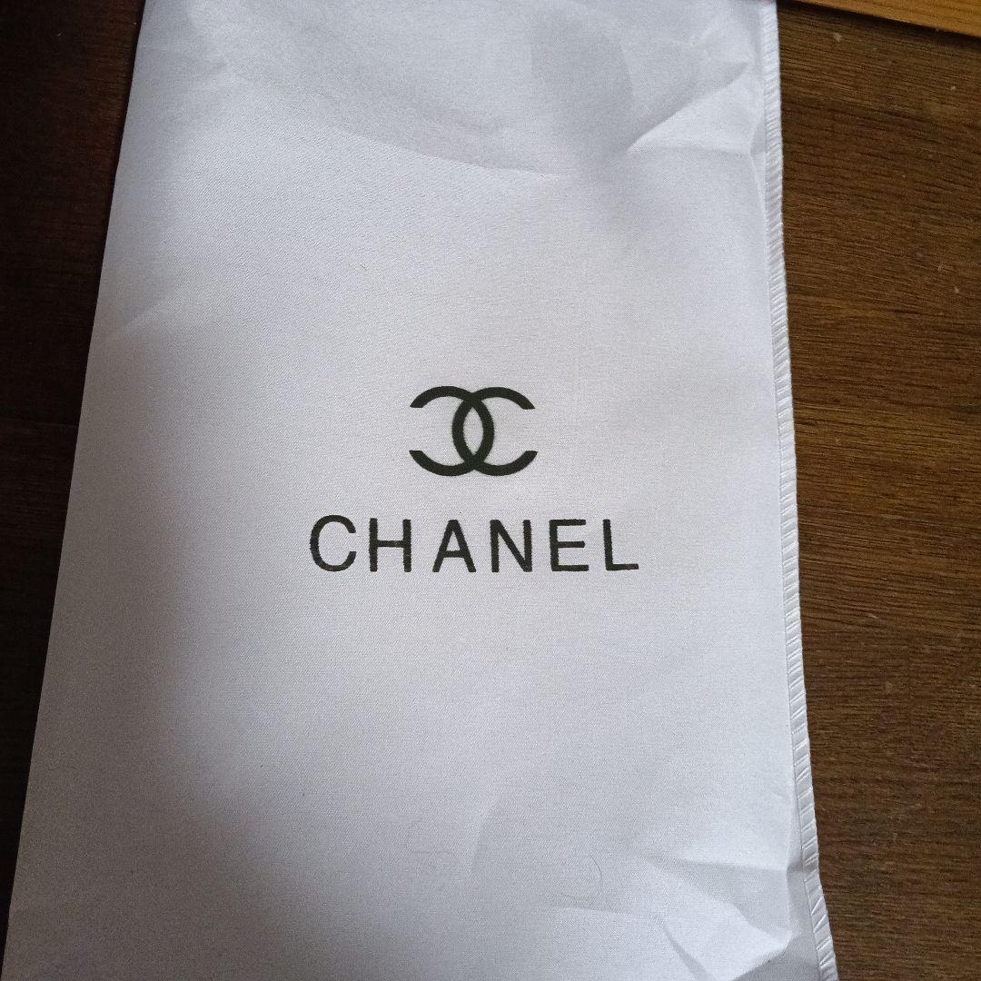 CHANEL ブラック ショルダーバック