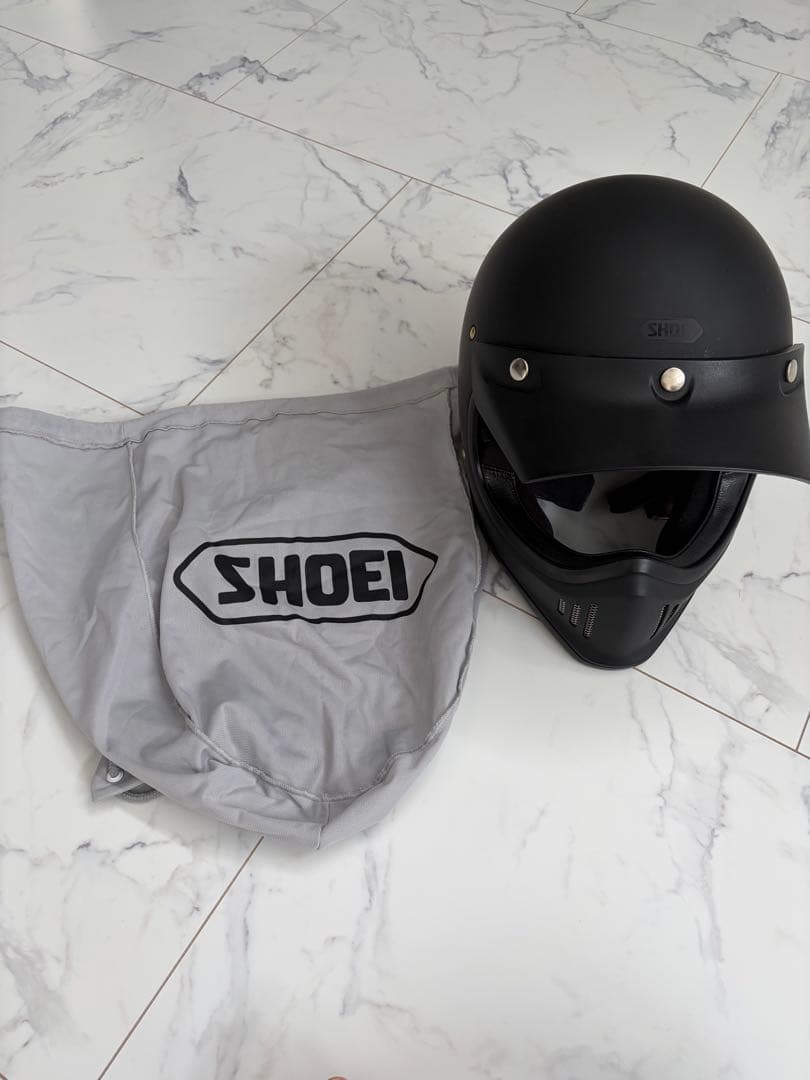 【美品】　SHOEI フルフェイスヘルメット マットブラック　Lサイズ