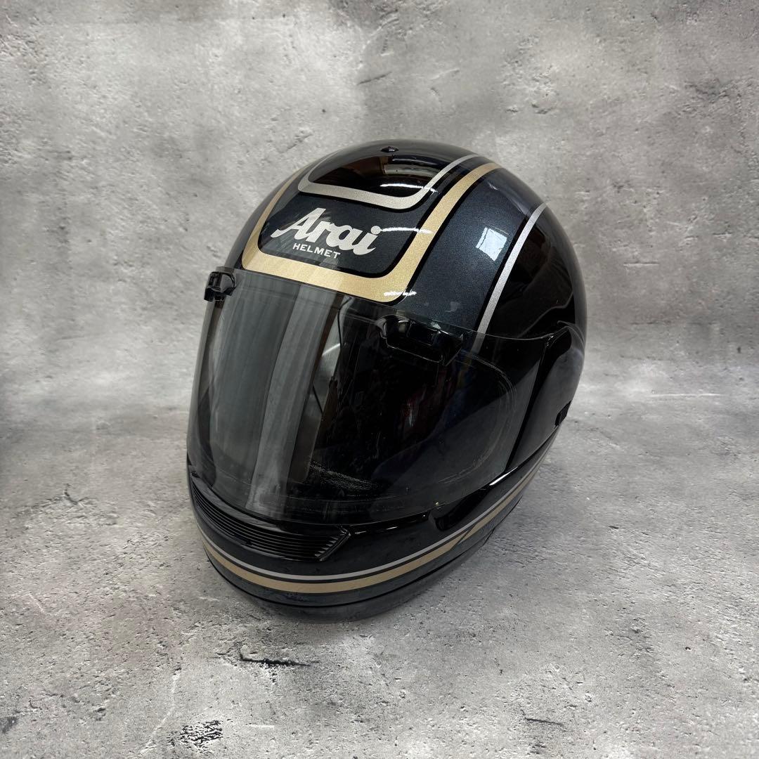 Arai フルフェイスヘルメット ブラック/ゴールド