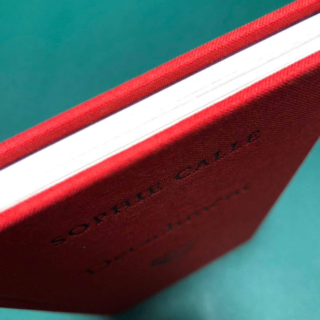 Detachment by SOPHIE CALLE ソフィ・カル