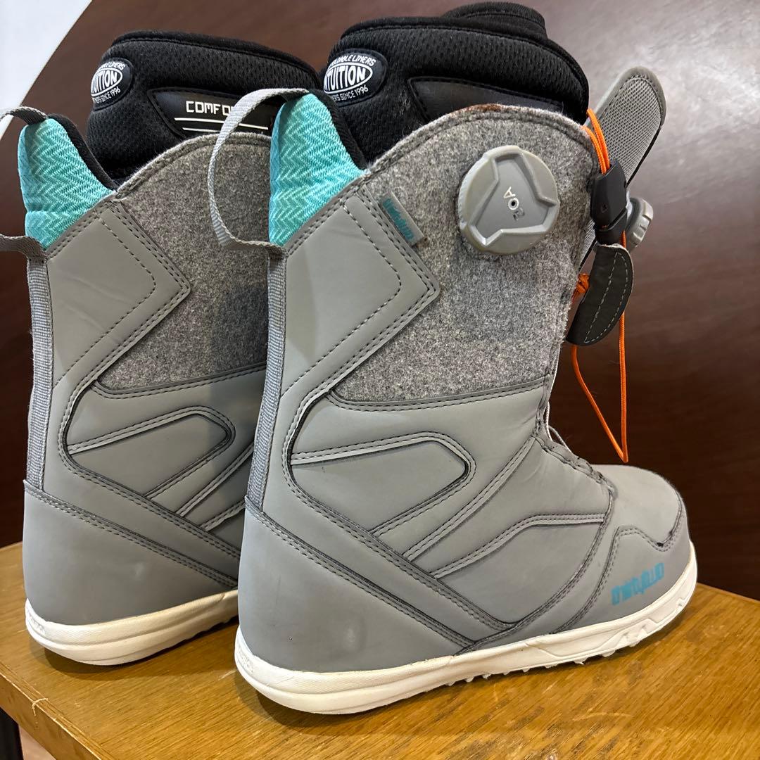 thirtytwoキッズ.女性用スノーボードブーツ グレー