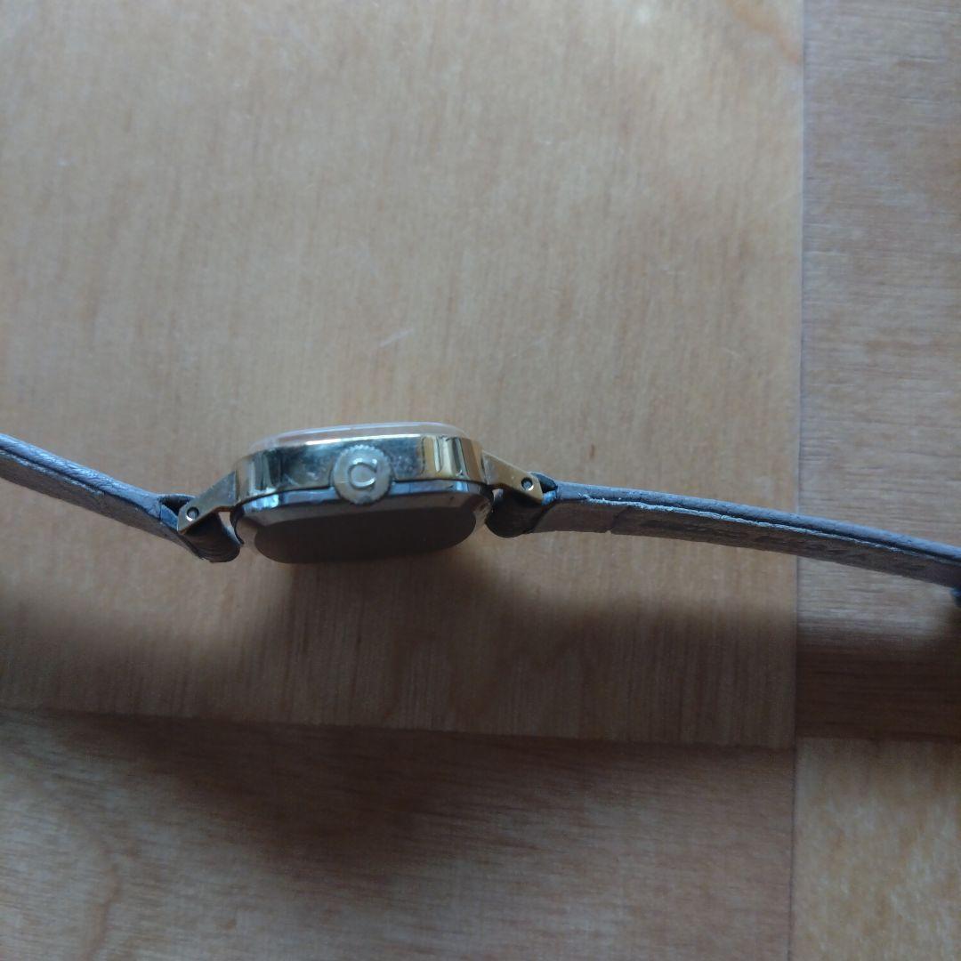 不動品　オメガ