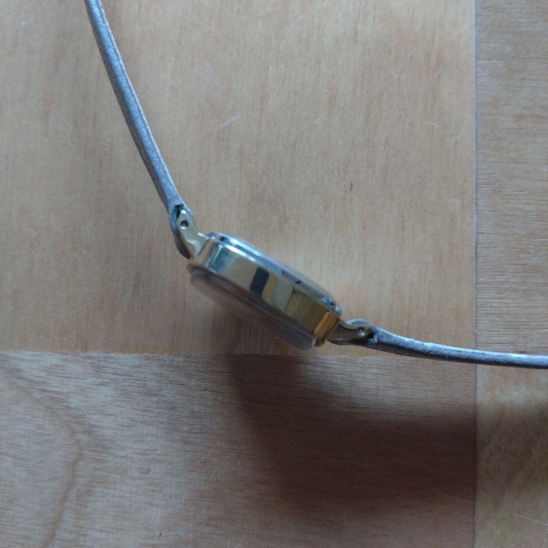 不動品　オメガ