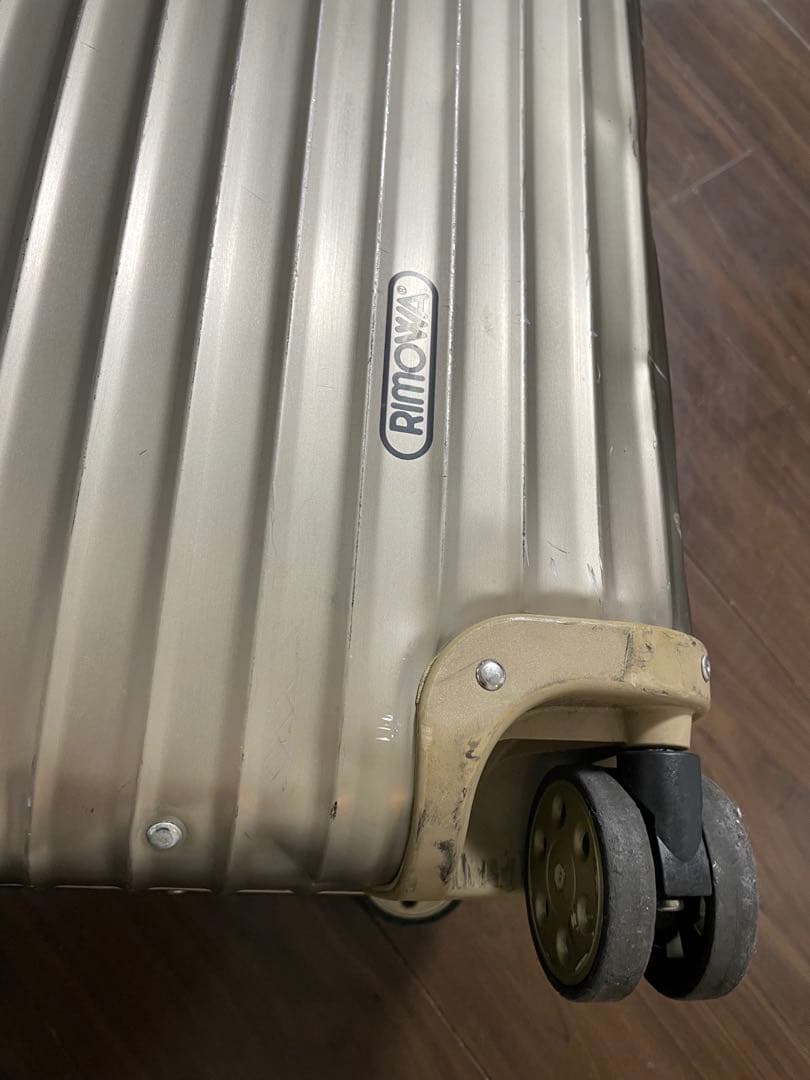 【3/31まで】RIMOWA リモワ　トパーズチタニウム廃盤革ハンドル 98L
