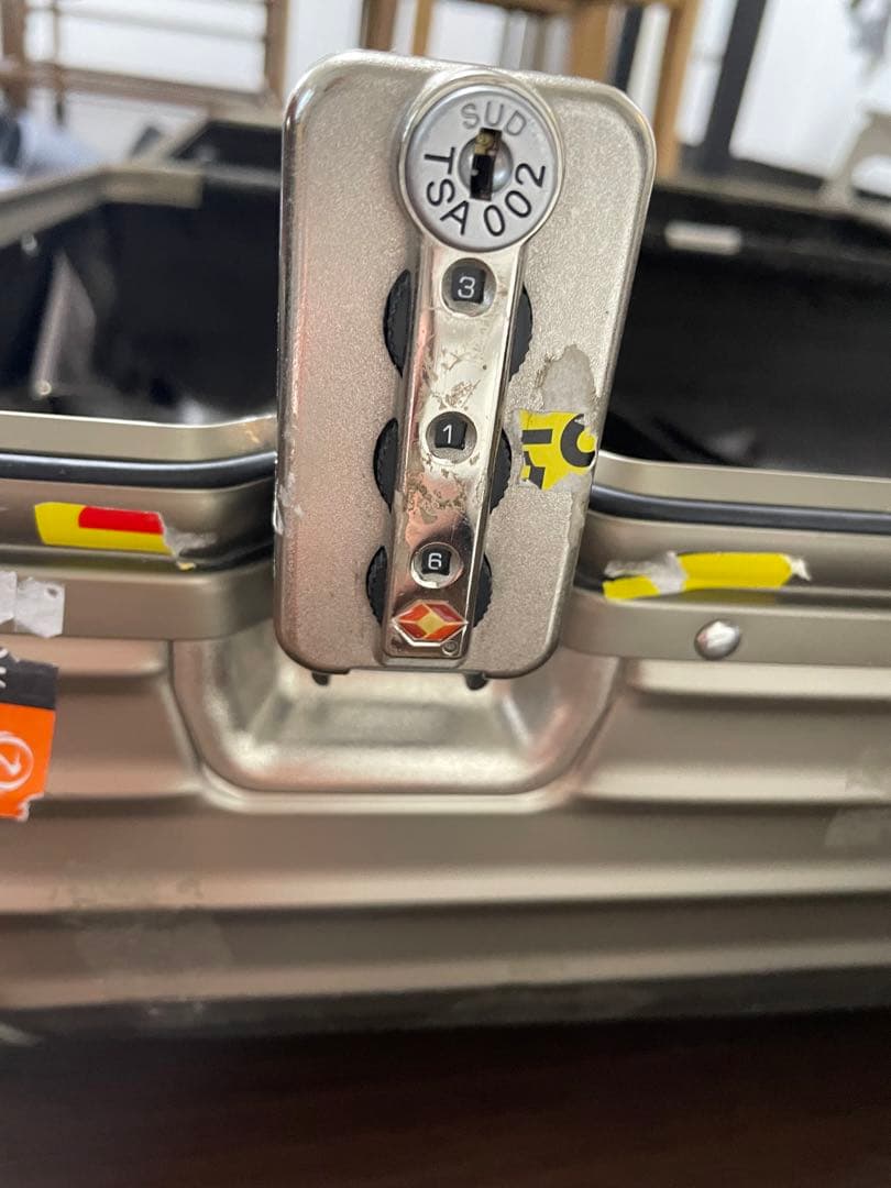 【3/31まで】RIMOWA リモワ　トパーズチタニウム廃盤革ハンドル 98L