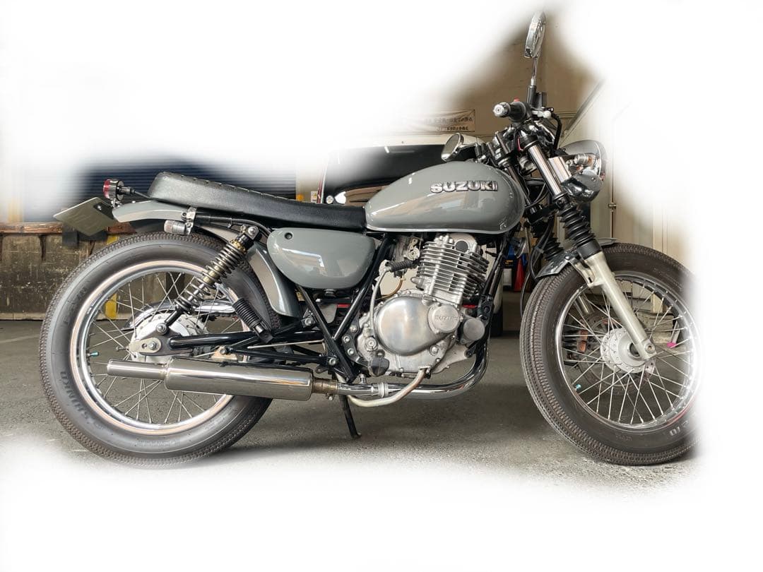 スズキ　 st250e キャブ車　純正タンク グレー