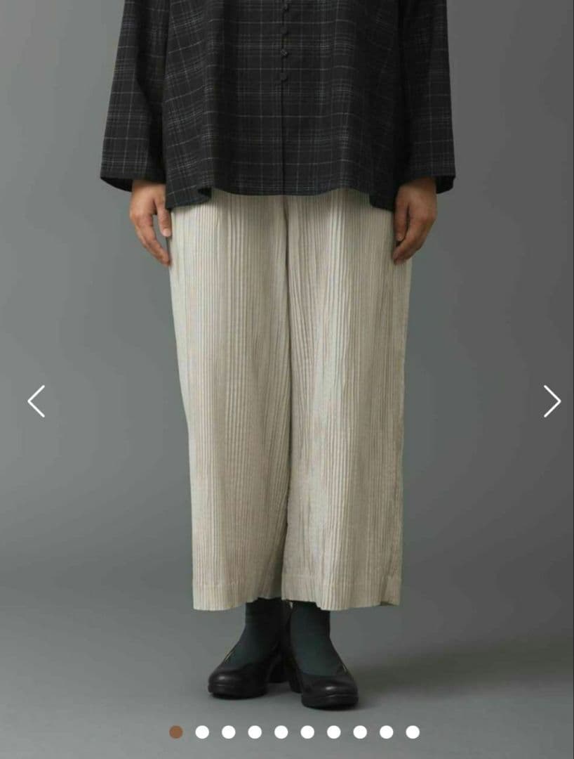 モノずき　群言堂　プリーツパンツ