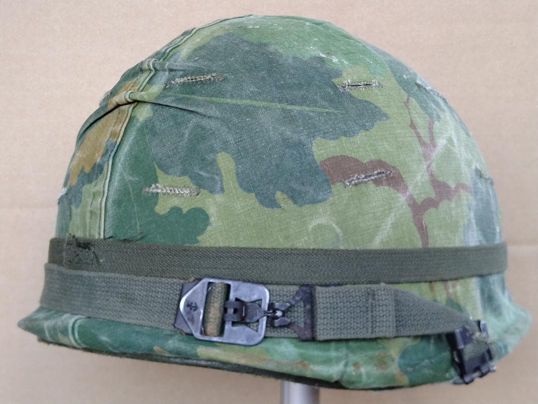 スチールヘルメット 鉄帽