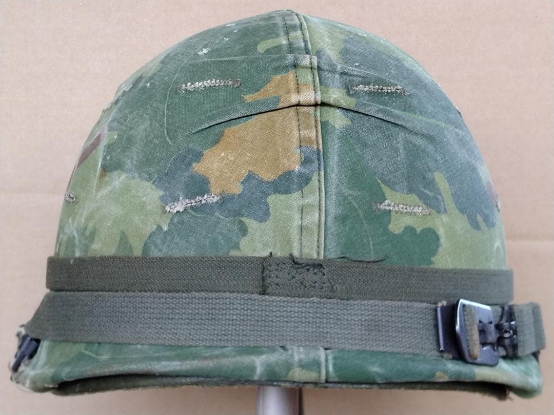 スチールヘルメット 鉄帽