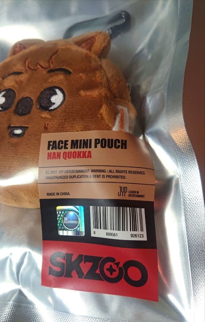 straykids skzoo ハン HANQUOKKA フェイスミニポーチ