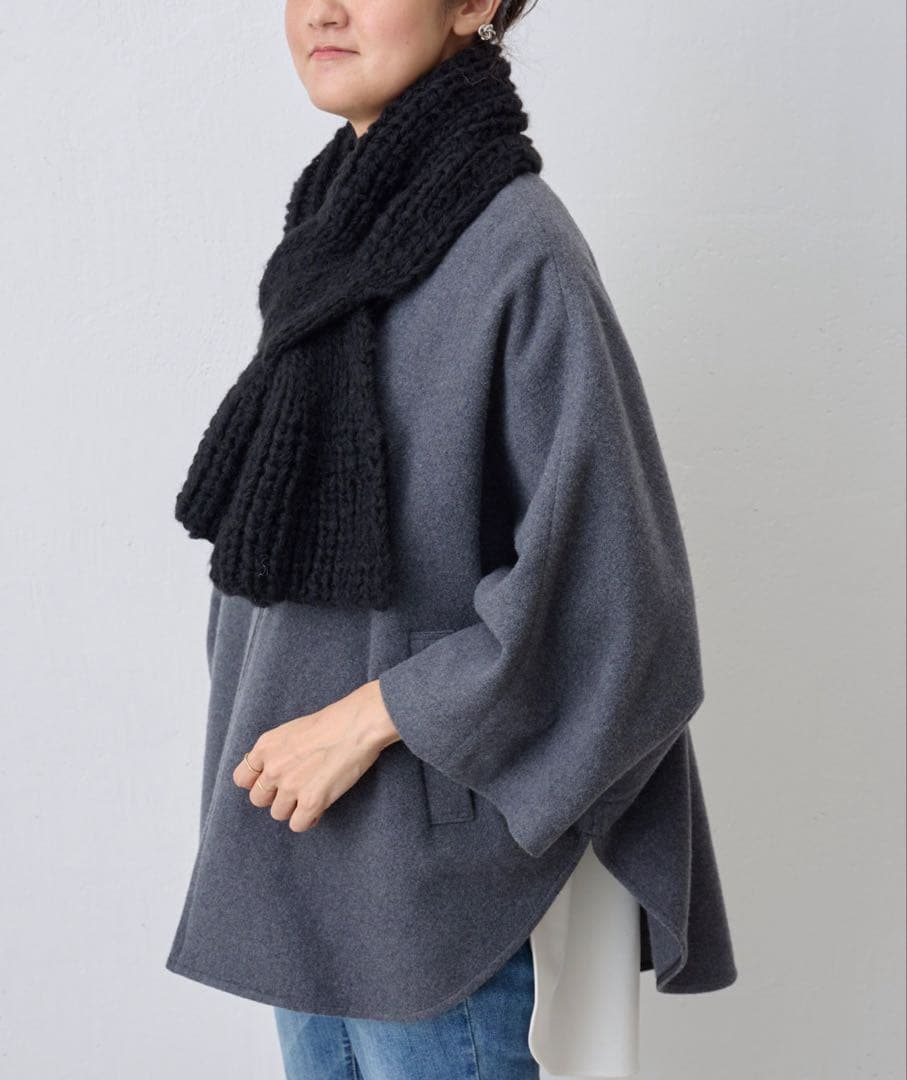 未使用近　ウールポンチョコート　グレー　定価44,000