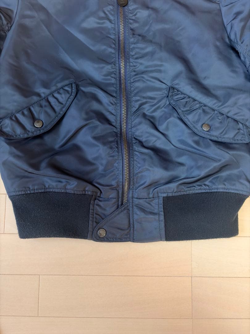 正規品　AVIREX MA-1 フライトジャケット ネイビー