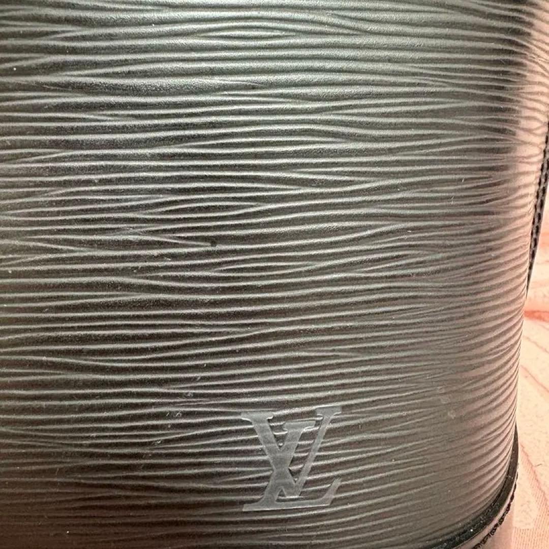 限定価格Louis Vuitton エピレザーブラック ハンドバッグ多少値下げ可