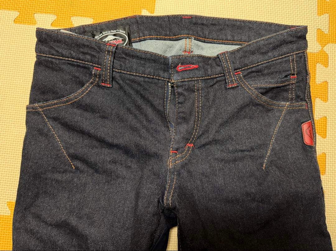 クシタニ 女性用 デニムパンツ L 新品 膝ガード付き 日本製
