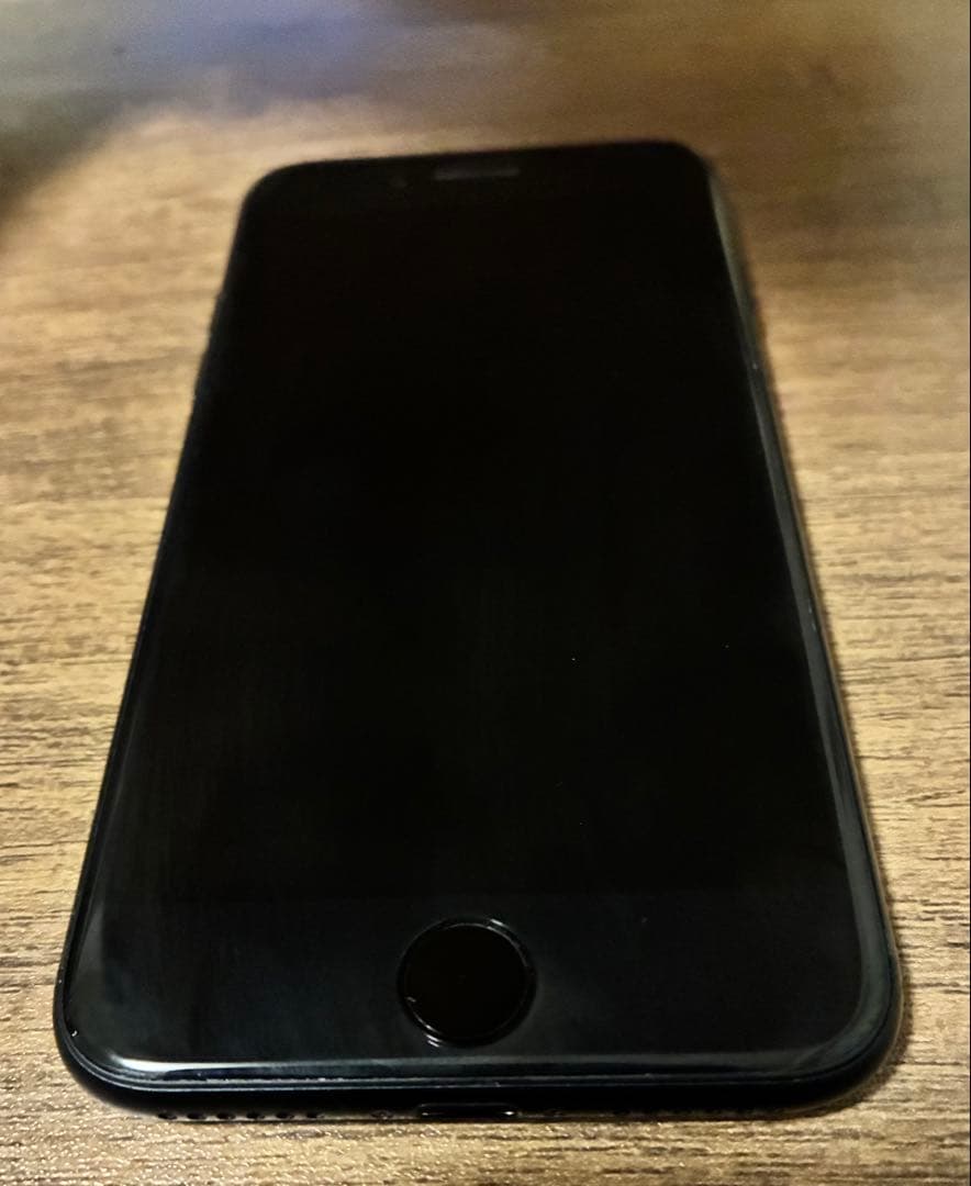 iPhoneSE3 ミッドナイト 128GB