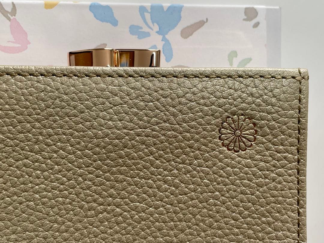 【新品未使用】皇居　財布　がま口　ゴールド　金