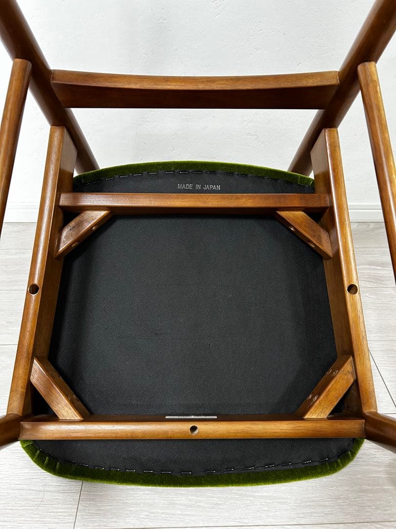 カリモク60+ モケットグリーン ダイニングチェア【2脚セット】