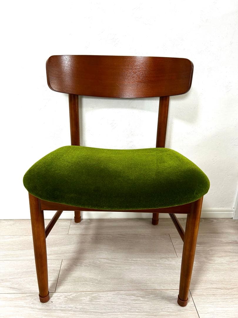 カリモク60+ モケットグリーン ダイニングチェア【2脚セット】