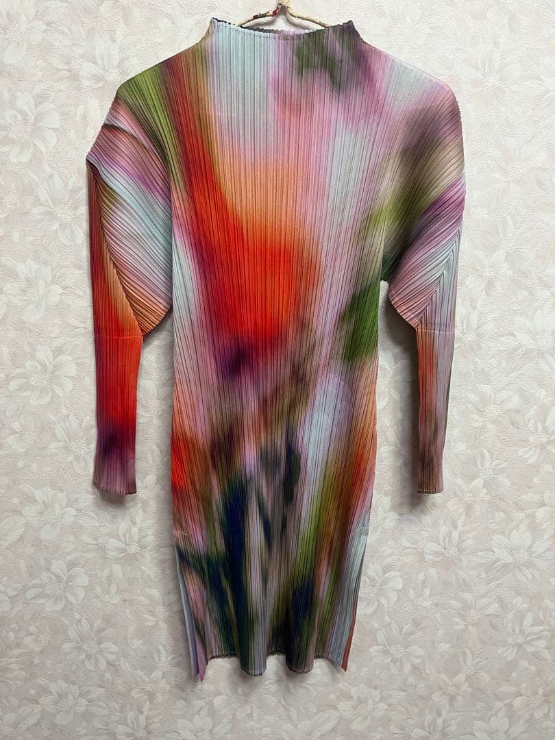 PLEATS PLEASE トップス　チュニックTURNIIP&SPINACH