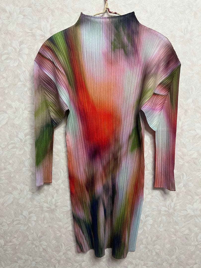 PLEATS PLEASE トップス　チュニックTURNIIP&SPINACH