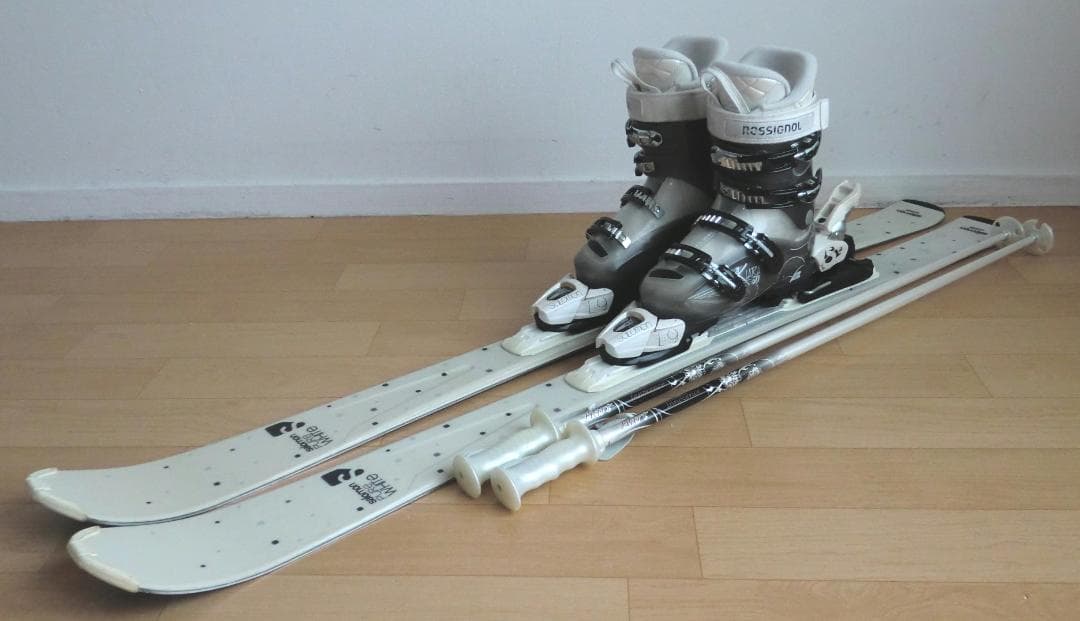 ■■送料無料■サロモン■女性用スキー4点セット■143/24.5■メンテ付■■