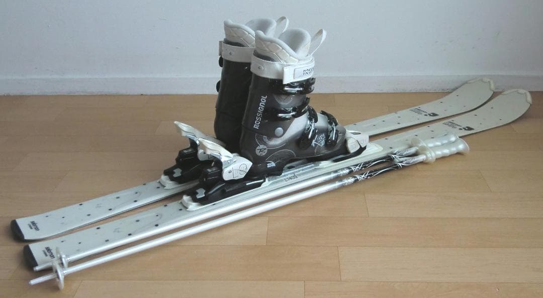 ■■送料無料■サロモン■女性用スキー4点セット■143/24.5■メンテ付■■