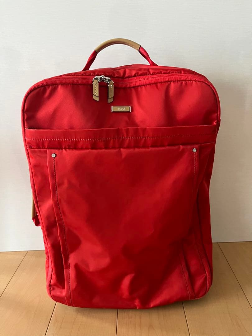 TUMI トゥミ ナイロン　コンパクト・ キャリーケース ソフトシェルレッド