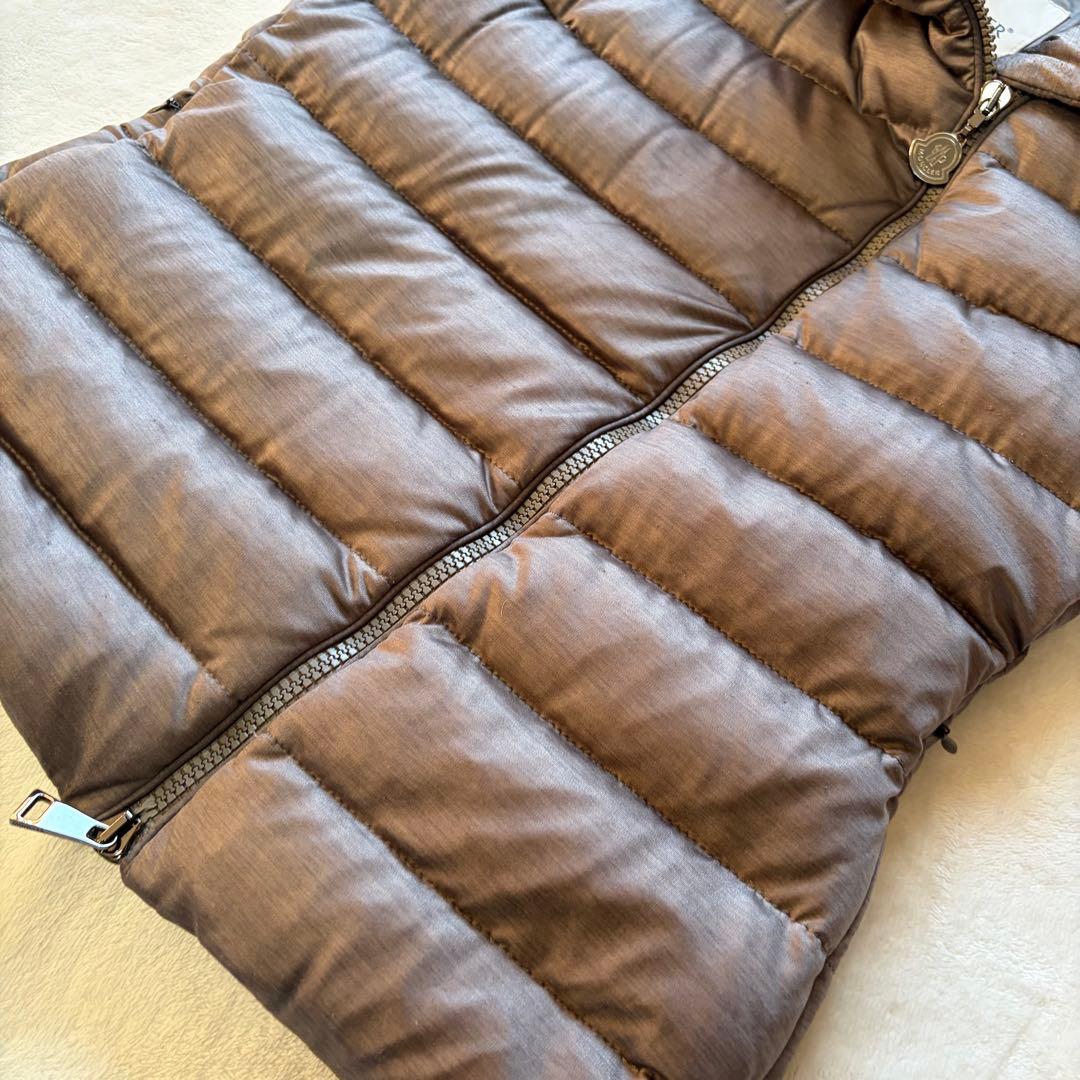 モンクレール TERNAY ダウン ベスト グレー レディース 冬物 ロゴ