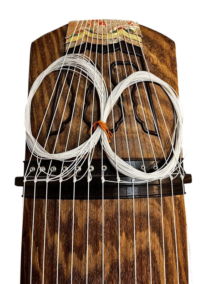 高級　琴　研水　綾杉彫り　くり甲　蒔絵　13弦