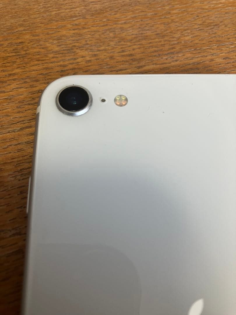 iPhone SE (第3世代) 64GB ホワイト