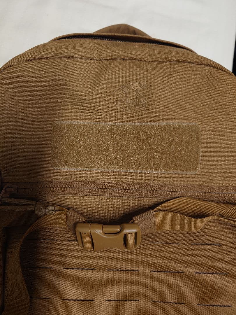 タスマニアンタイガー リュック コヨーテカラー
