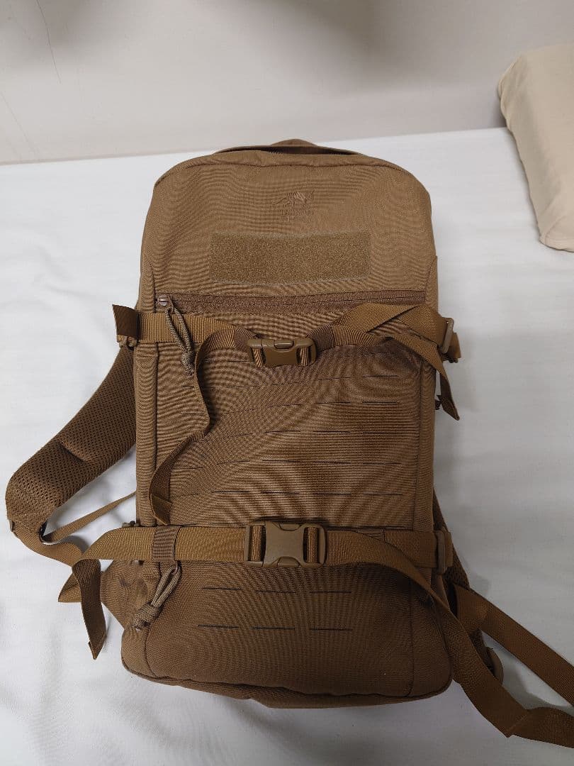 タスマニアンタイガー リュック コヨーテカラー