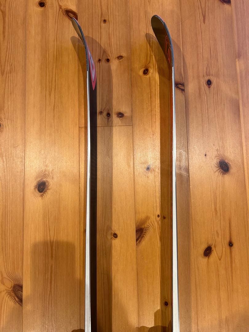 Rossignol A23 スキー板 赤黒 ビィンディング付き