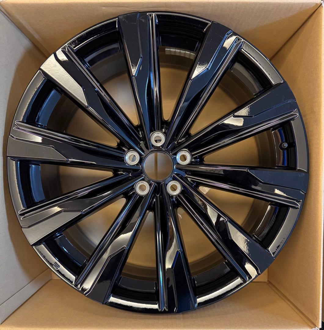 トヨタクラウンスポーツ純正21インチホイールセットセンターオーナメント純正ナット