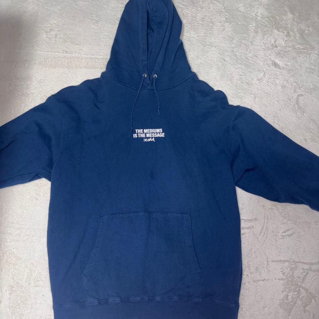 X-girl エックスガール パーカー ネイビー Lバックプリント ロゴ