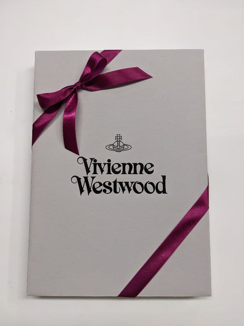 リボン付新品BOX/タグ付 ヴィヴィアンウエストウッドマフラーホワイト