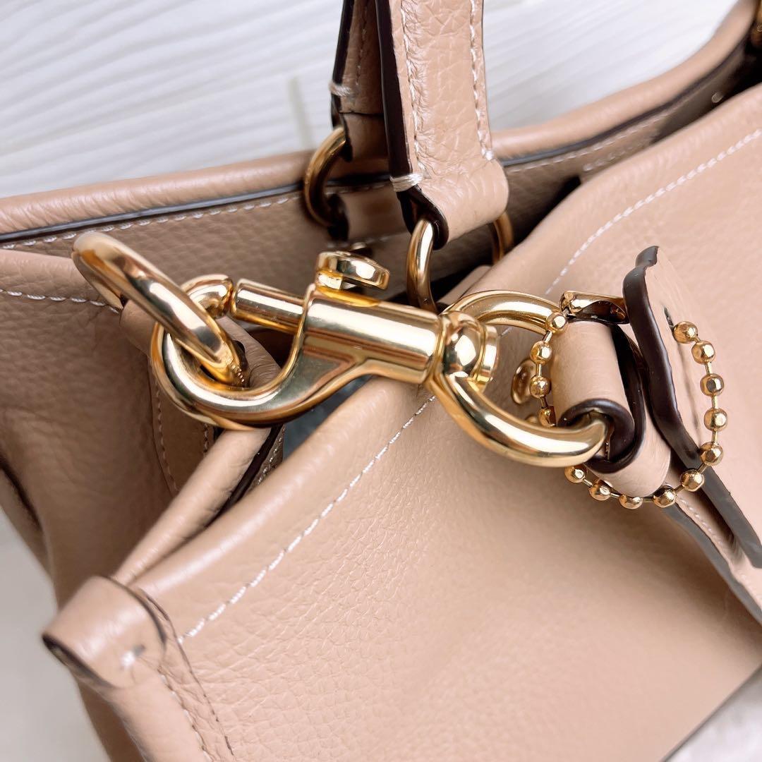 極美品☆COACHコーチ2wayショルダーバッグ ベージュ ゴールド金具.