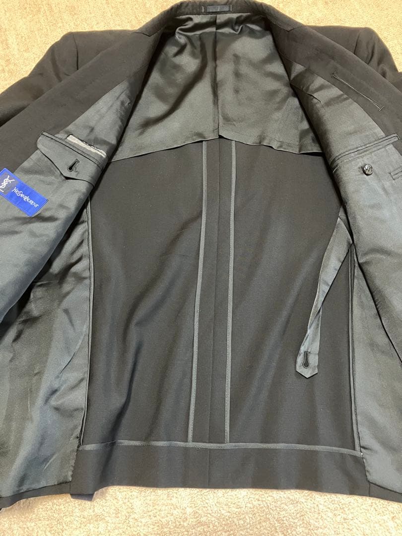 イヴサンローラン他　ダブルスーツ2点とジャケット1点　まとめ売り　大きいサイズ