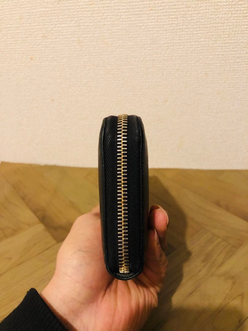 プラダ 長財布 三角ロゴ サフィアーノレザー 黒 1ML506 QHH