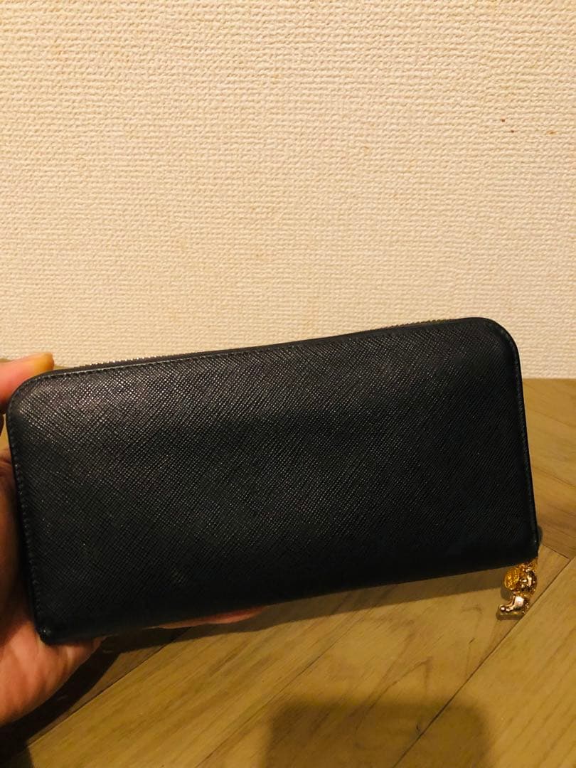 プラダ 長財布 三角ロゴ サフィアーノレザー 黒 1ML506 QHH