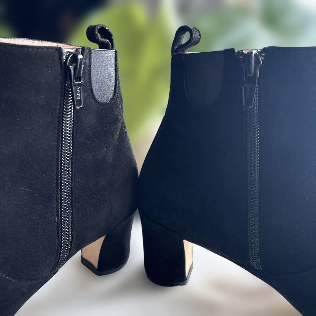 Repetto ブラックスエードブーツ