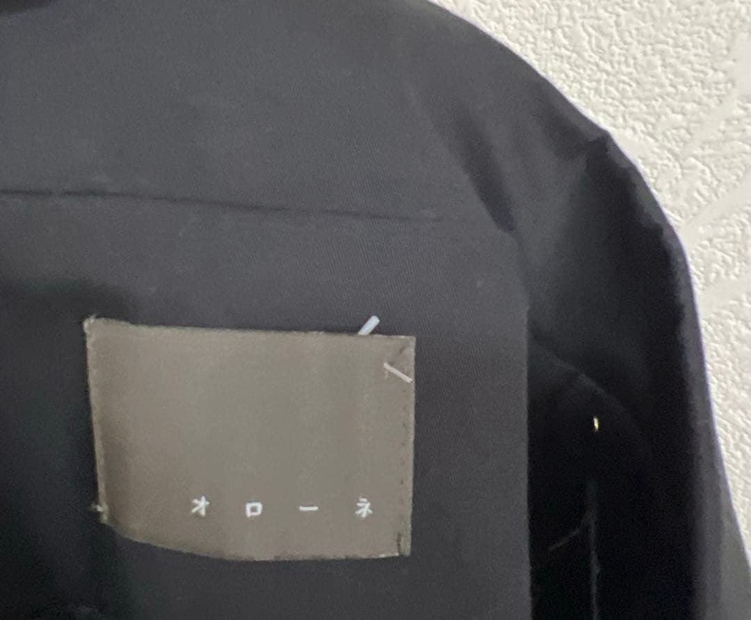 日本製　新品未使用　オローネ　6つボタンのバールンコート春