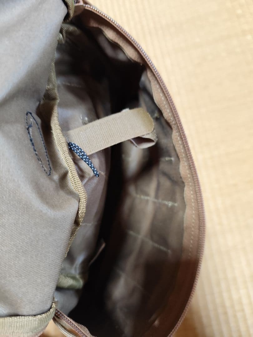 コヨーテブラウン色 モールシステム対応バッグ