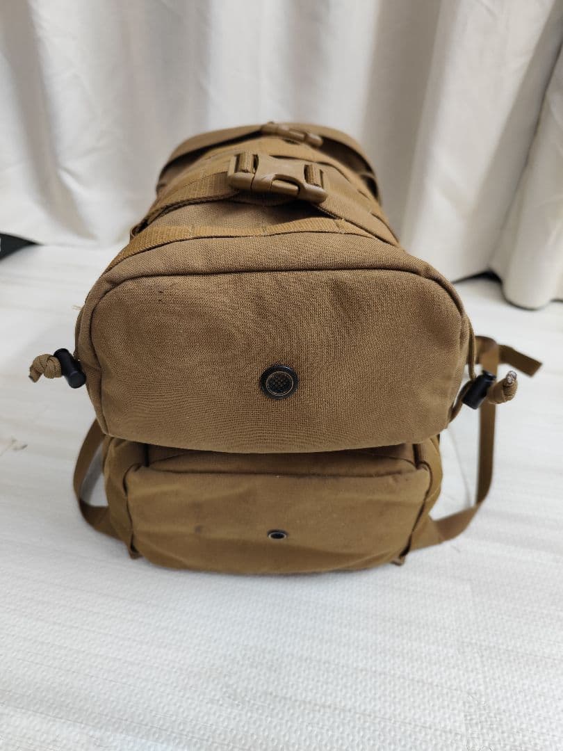 コヨーテブラウン色 モールシステム対応バッグ